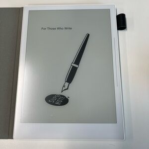 Supernote A5 X-10.5 inch with leather case and pen.